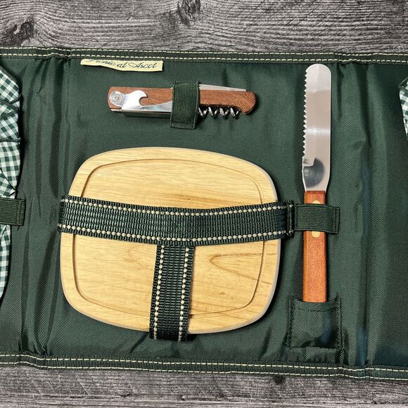 Wine & Cheese PICNIC AT ASCOT Kit NEW Portable Foldover Set GIFT Outdoor Summer - Picture 2 of 5